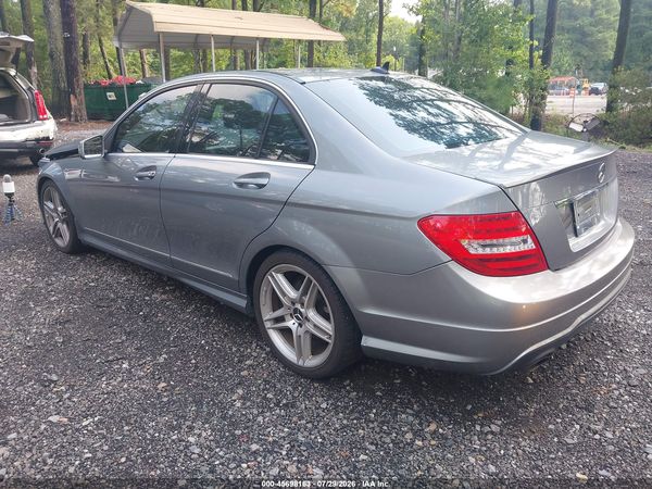 2013 MERCEDES-BENZ C 250 SPORT