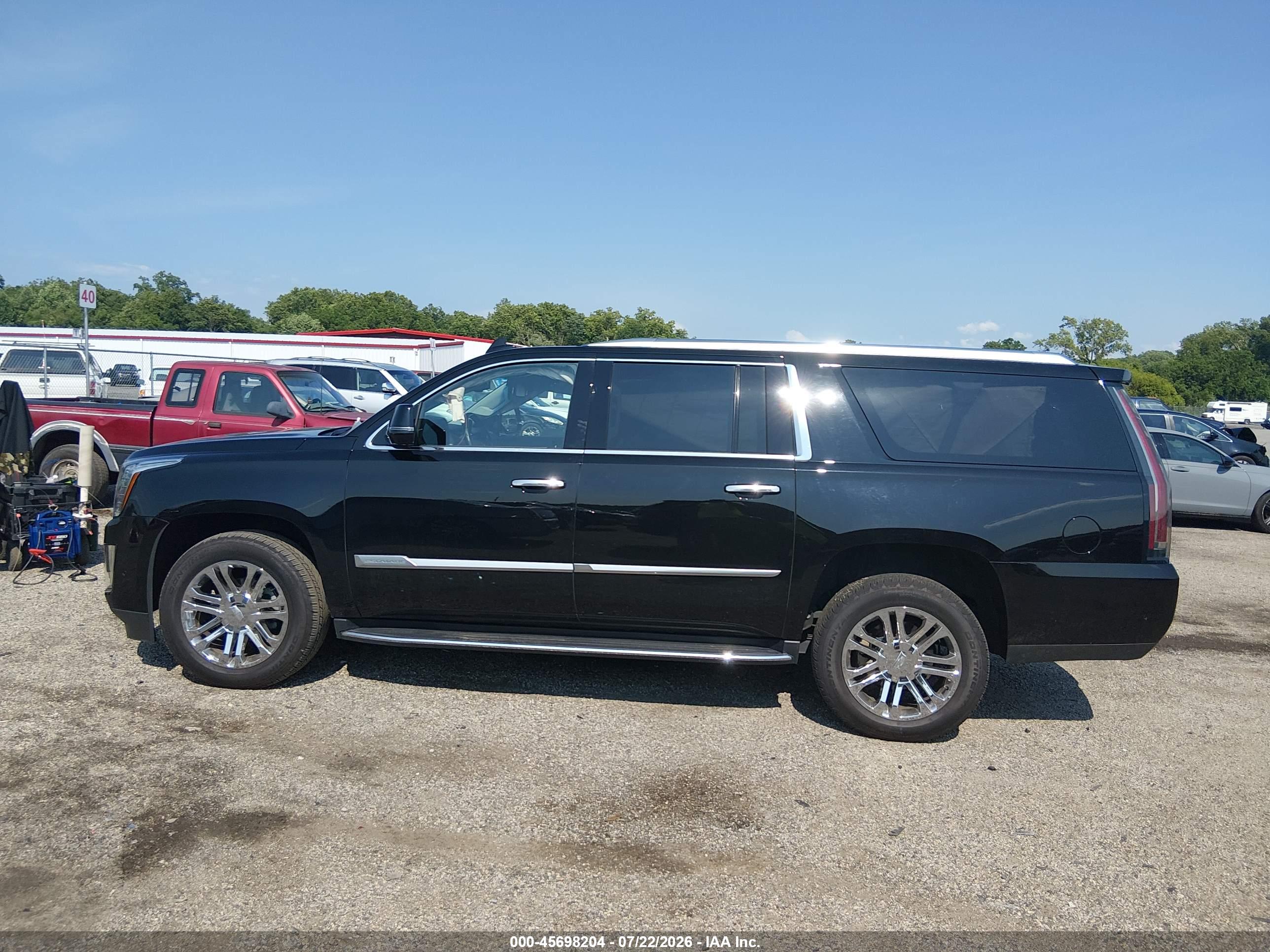 2019 CADILLAC ESCALADE ESV STANDARD