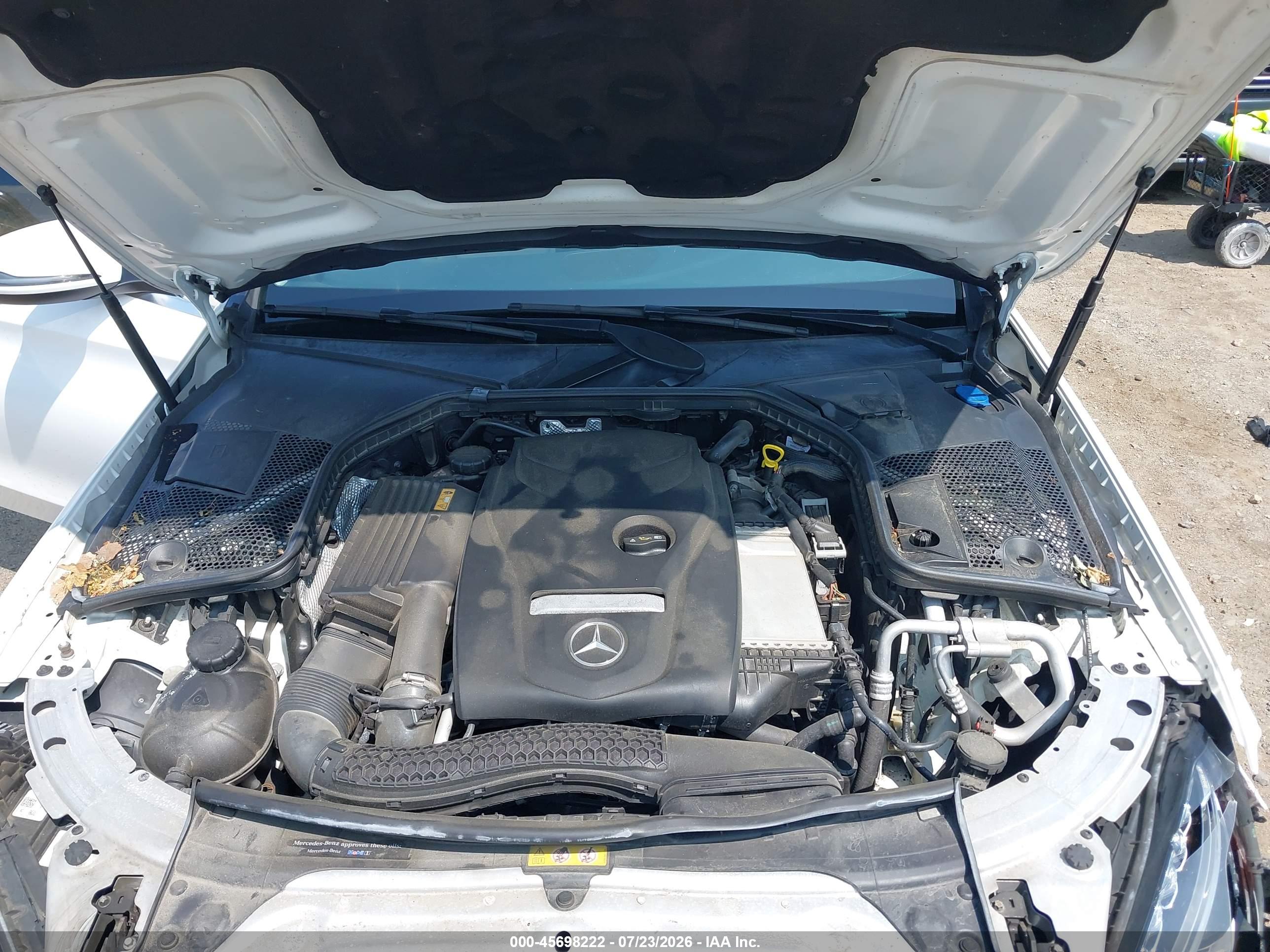 2016 MERCEDES-BENZ C 300 LUXURY 4MATIC