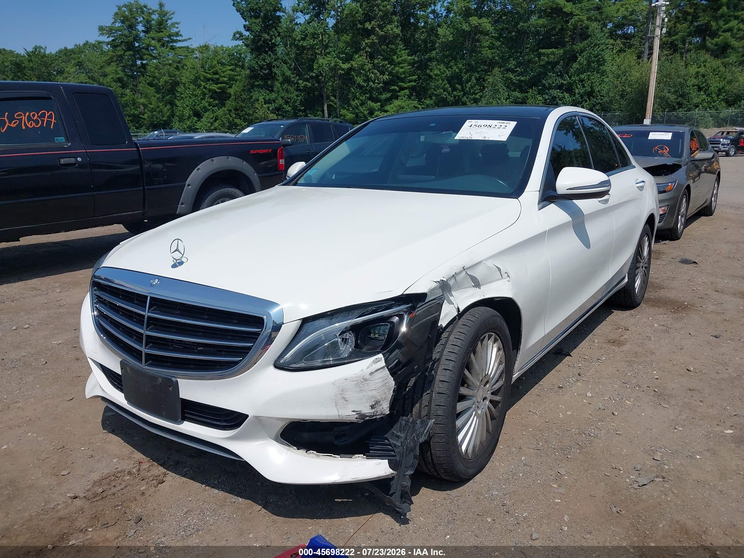 2016 MERCEDES-BENZ C 300 LUXURY 4MATIC