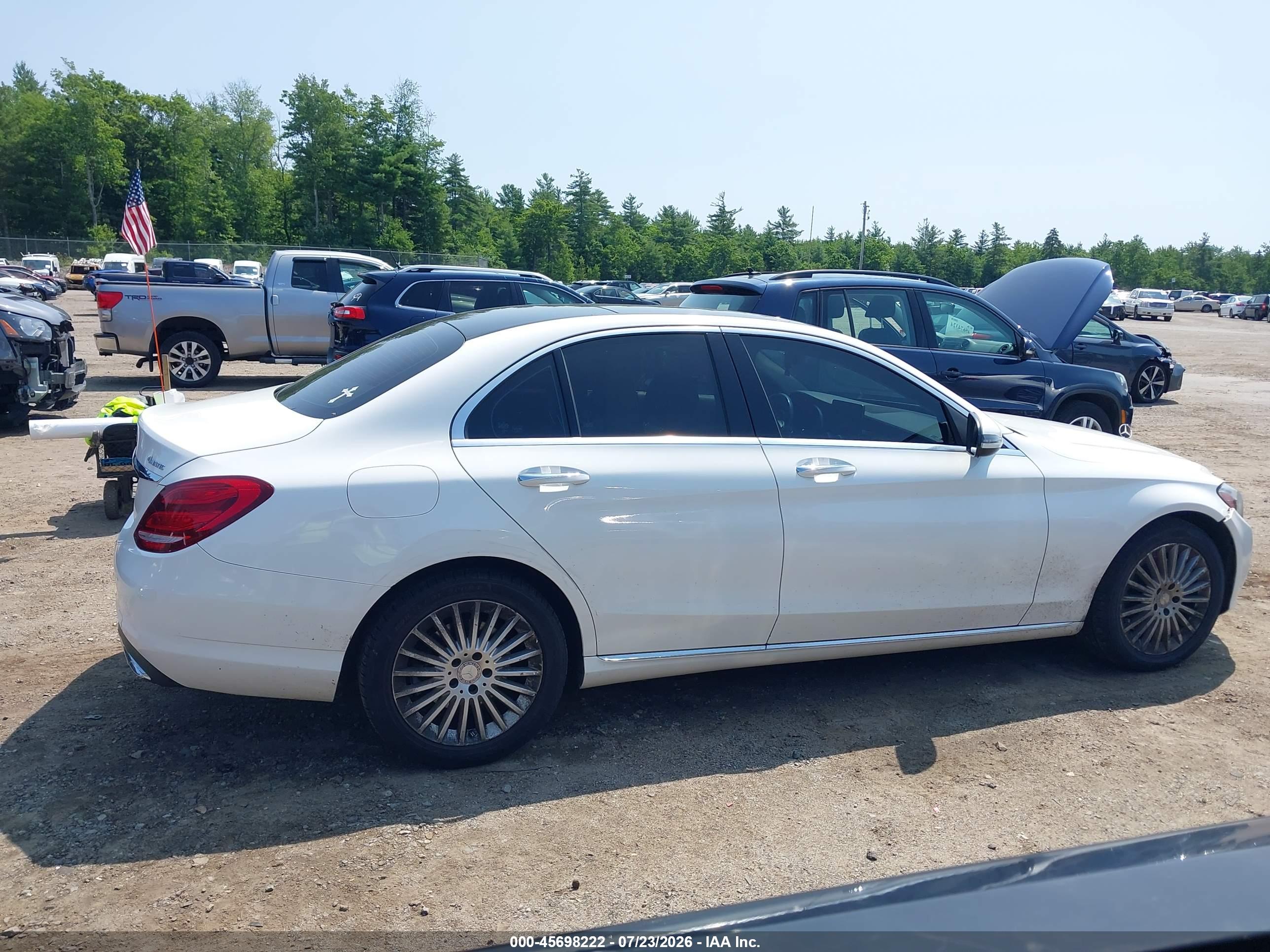 2016 MERCEDES-BENZ C 300 LUXURY 4MATIC