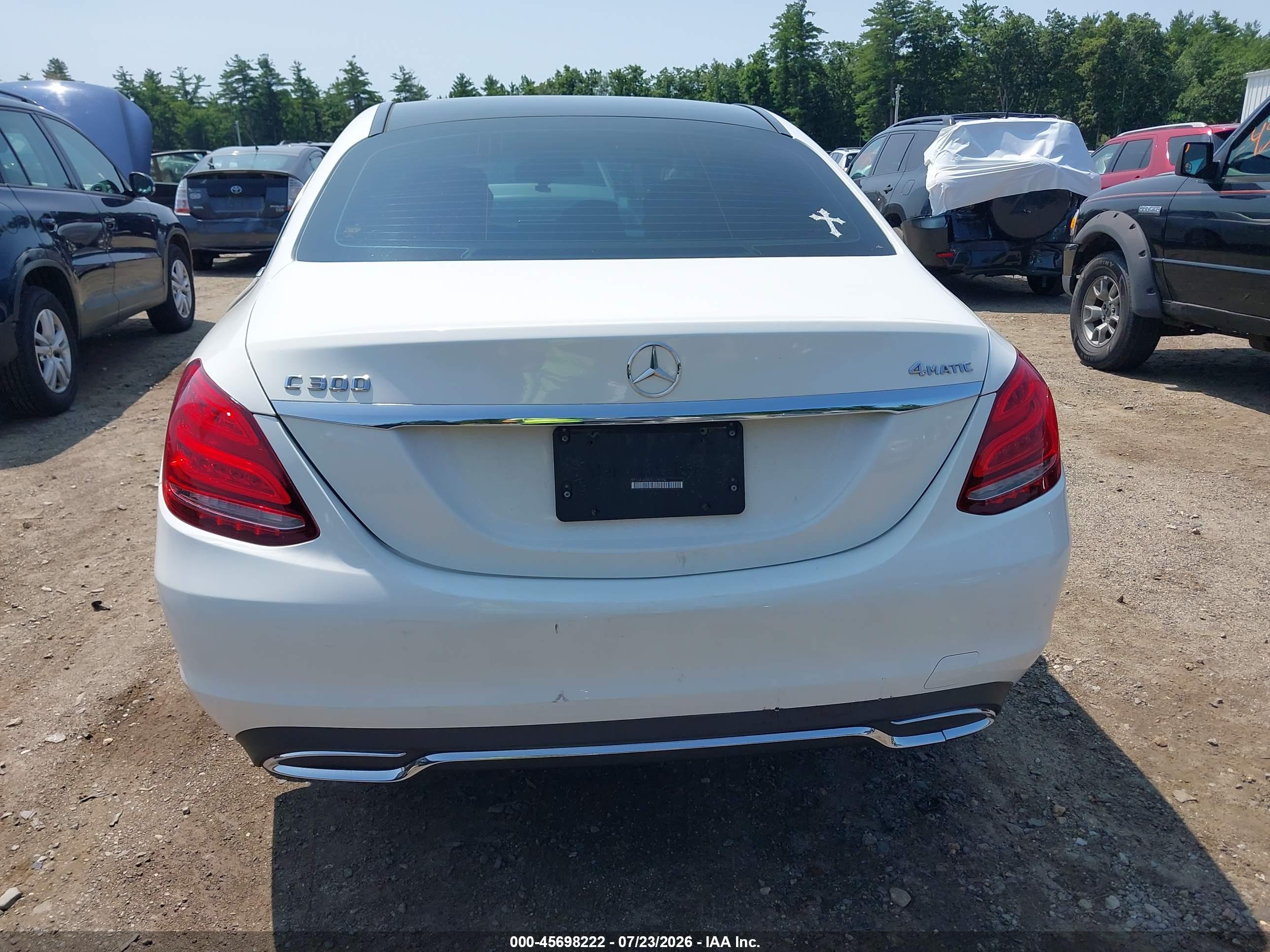 2016 MERCEDES-BENZ C 300 LUXURY 4MATIC