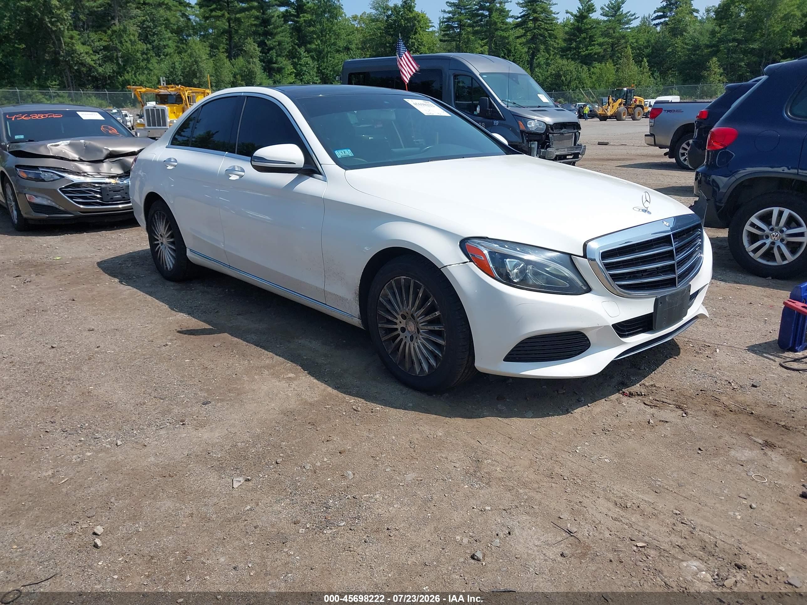 2016 MERCEDES-BENZ C 300 LUXURY 4MATIC