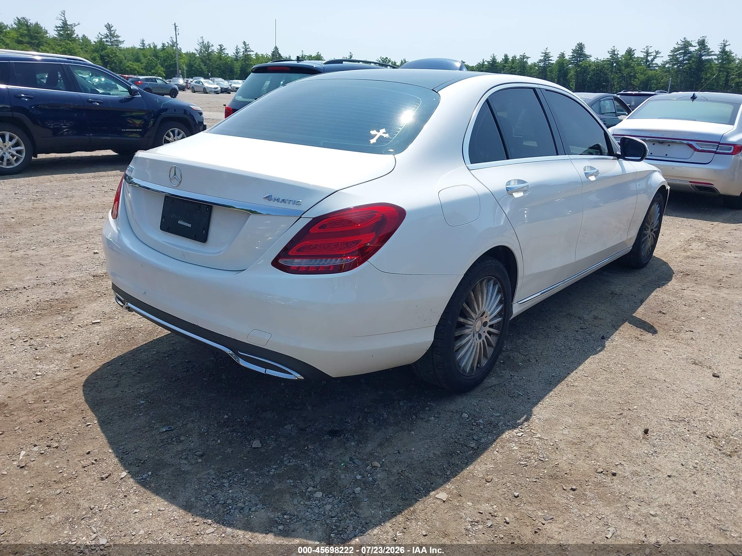 2016 MERCEDES-BENZ C 300 LUXURY 4MATIC