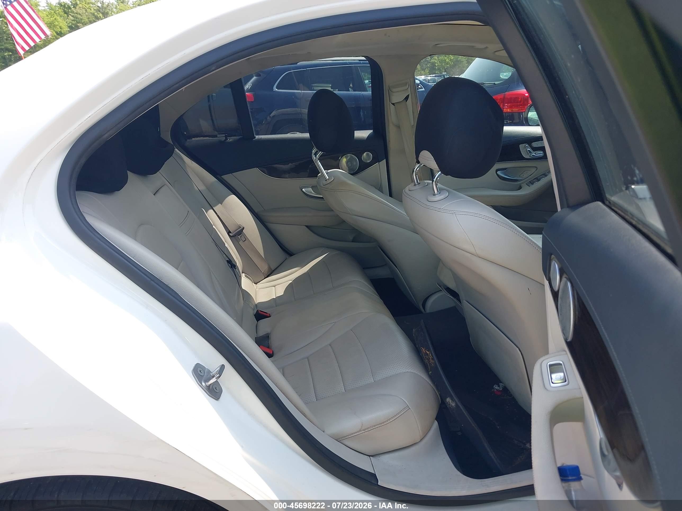 2016 MERCEDES-BENZ C 300 LUXURY 4MATIC