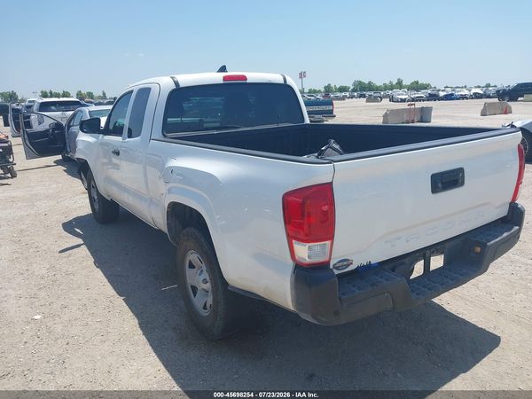 2017 TOYOTA TACOMA SR