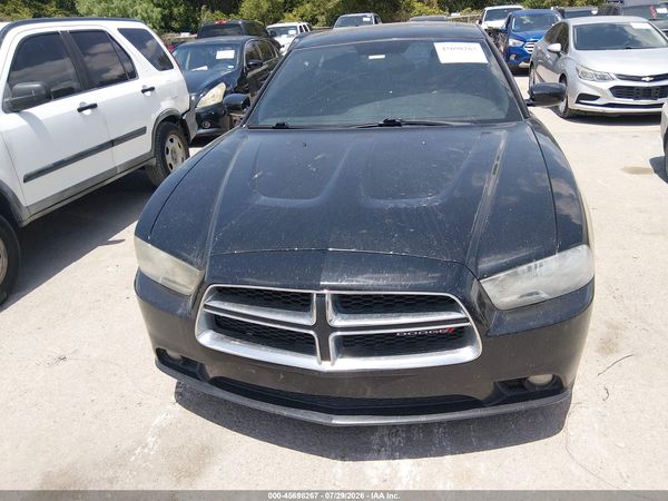 2013 DODGE CHARGER SXT