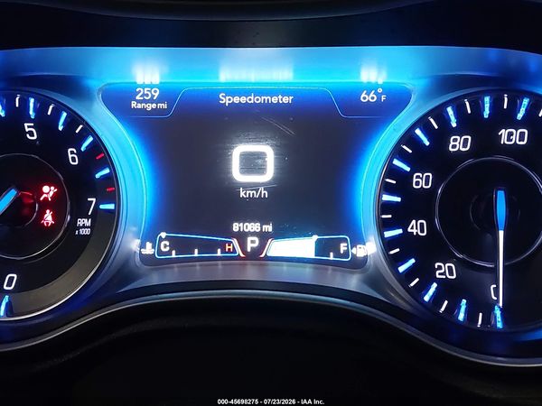 2018 CHRYSLER 300 TOURING L — I118