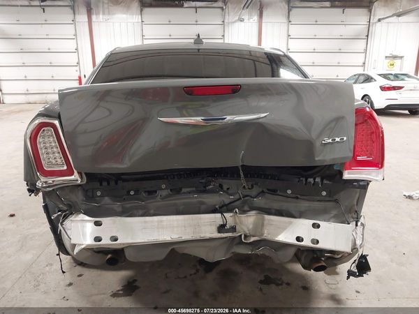 2018 CHRYSLER 300 TOURING L — I119