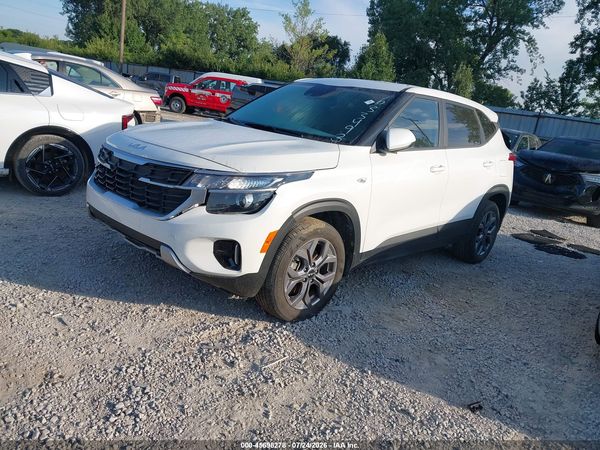 2024 KIA SELTOS LX