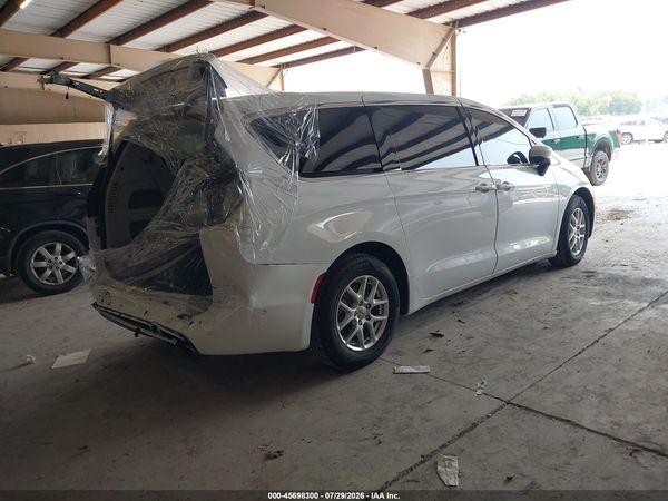 2023 CHRYSLER PACIFICA TOURING L — I4