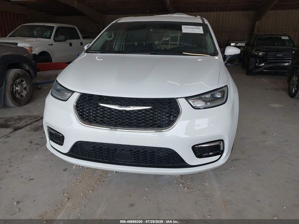 2023 CHRYSLER PACIFICA TOURING L — I115