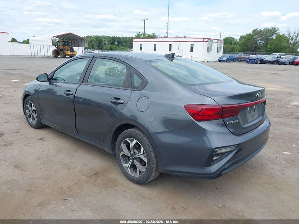 2021 KIA FORTE LXS