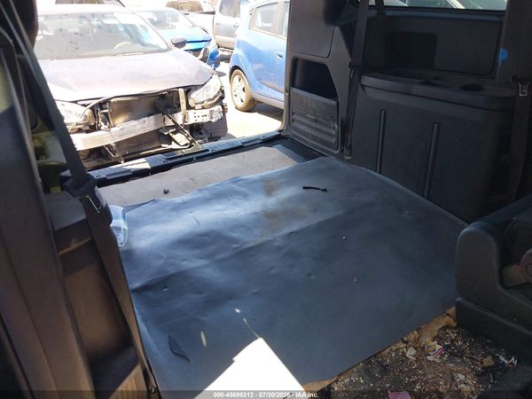2016 DODGE GRAND CARAVAN SE PLUS — I8