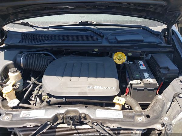 2016 DODGE GRAND CARAVAN SE PLUS — I10