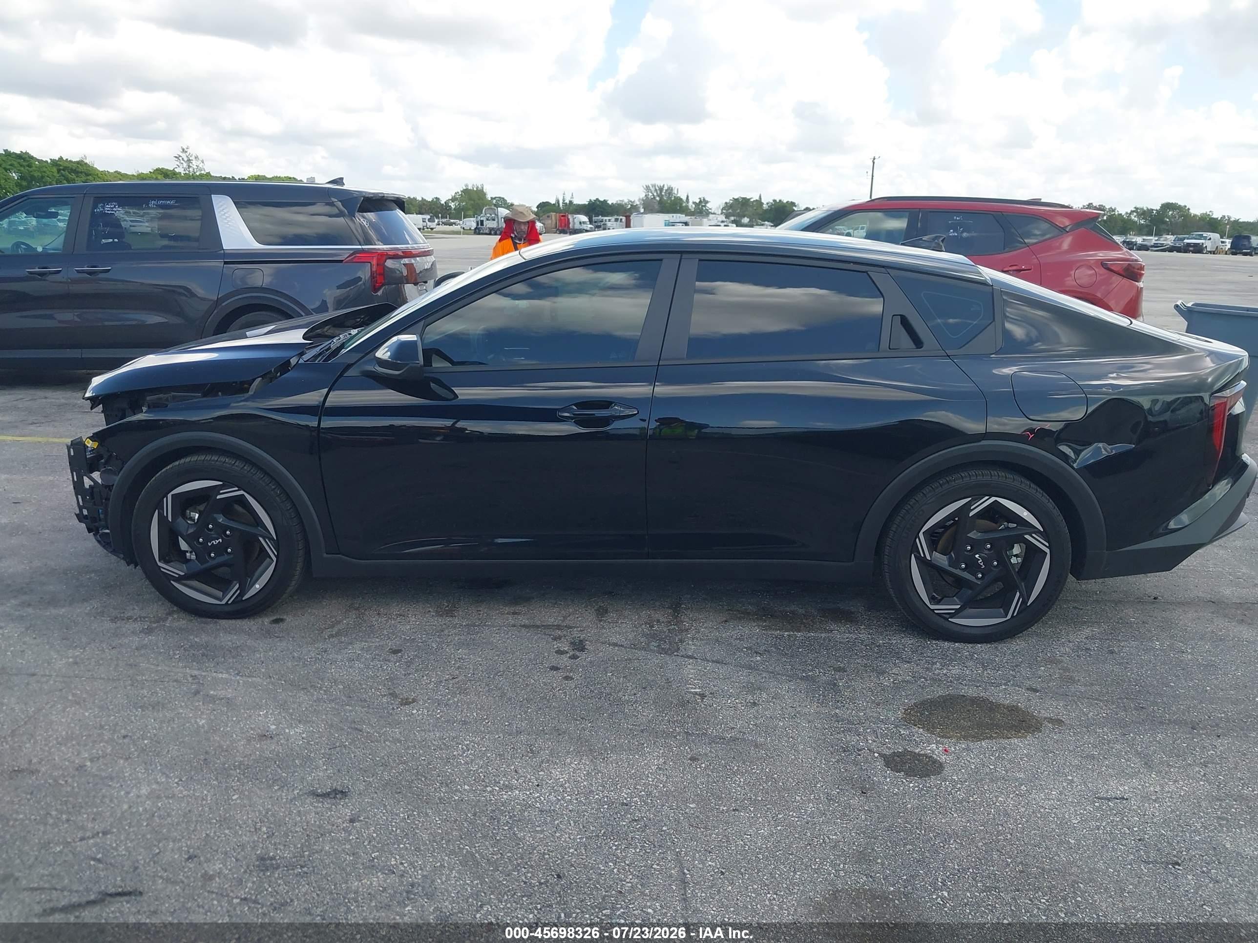 2025 KIA K4 EX