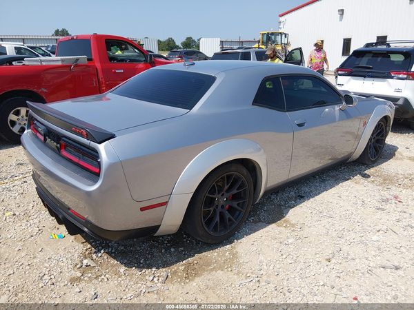2015 DODGE CHALLENGER SRT HELLCAT