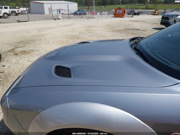 2015 DODGE CHALLENGER SRT HELLCAT