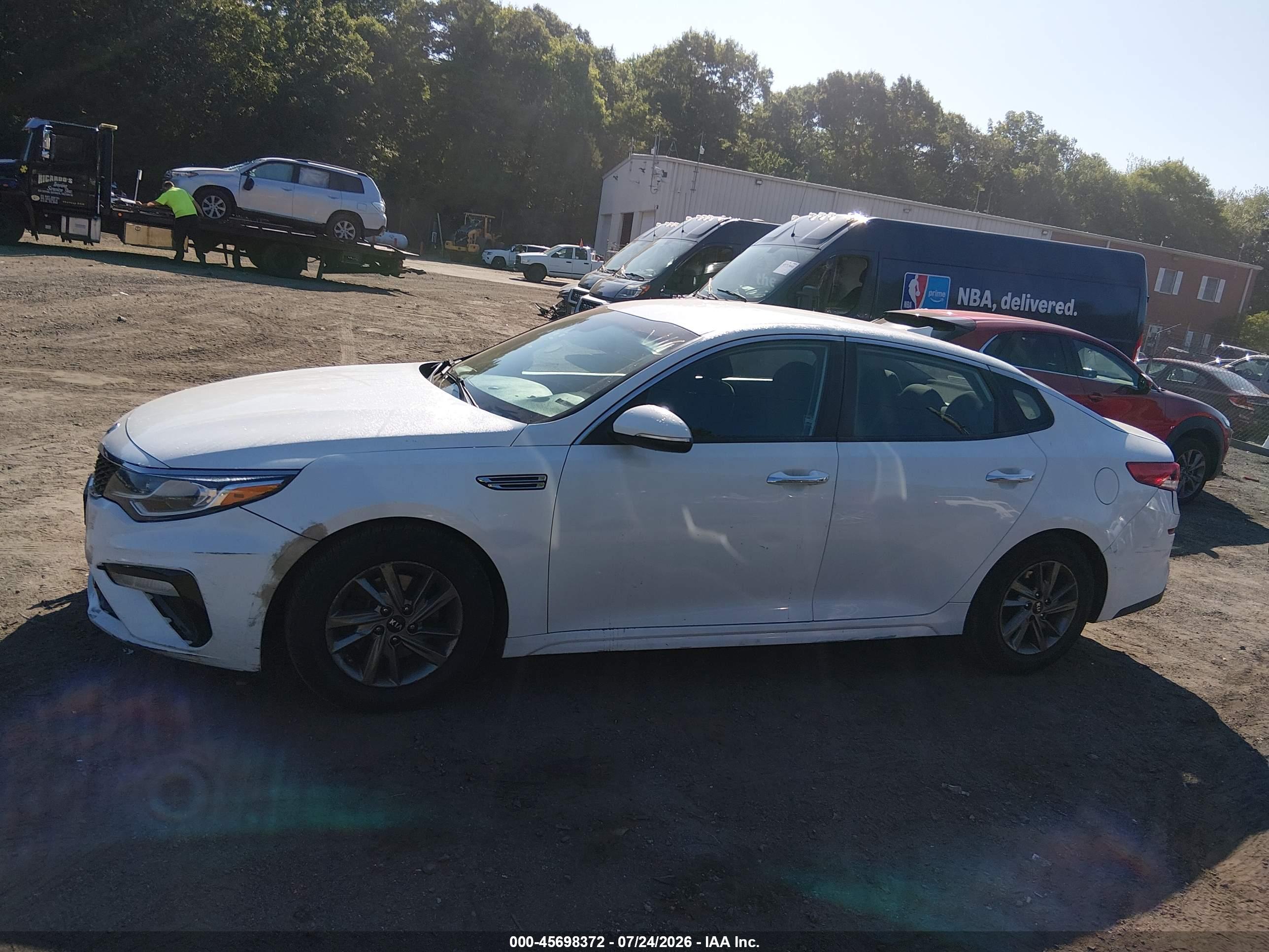 2020 KIA OPTIMA LX