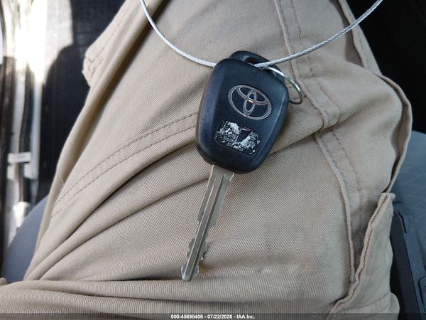 2019 TOYOTA TACOMA SR V6