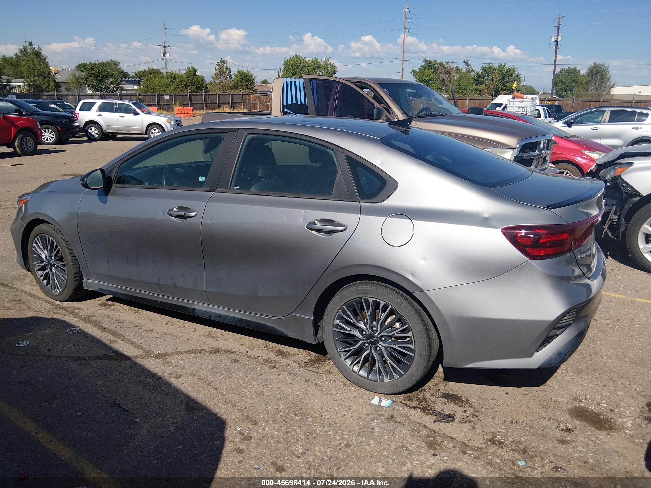 2023 KIA FORTE GT-LINE