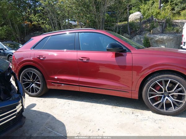 2023 AUDI SQ8