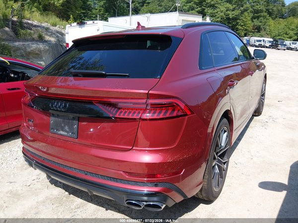 2023 AUDI SQ8