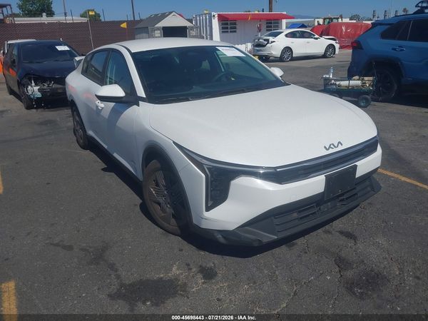 2025 KIA K4 LX