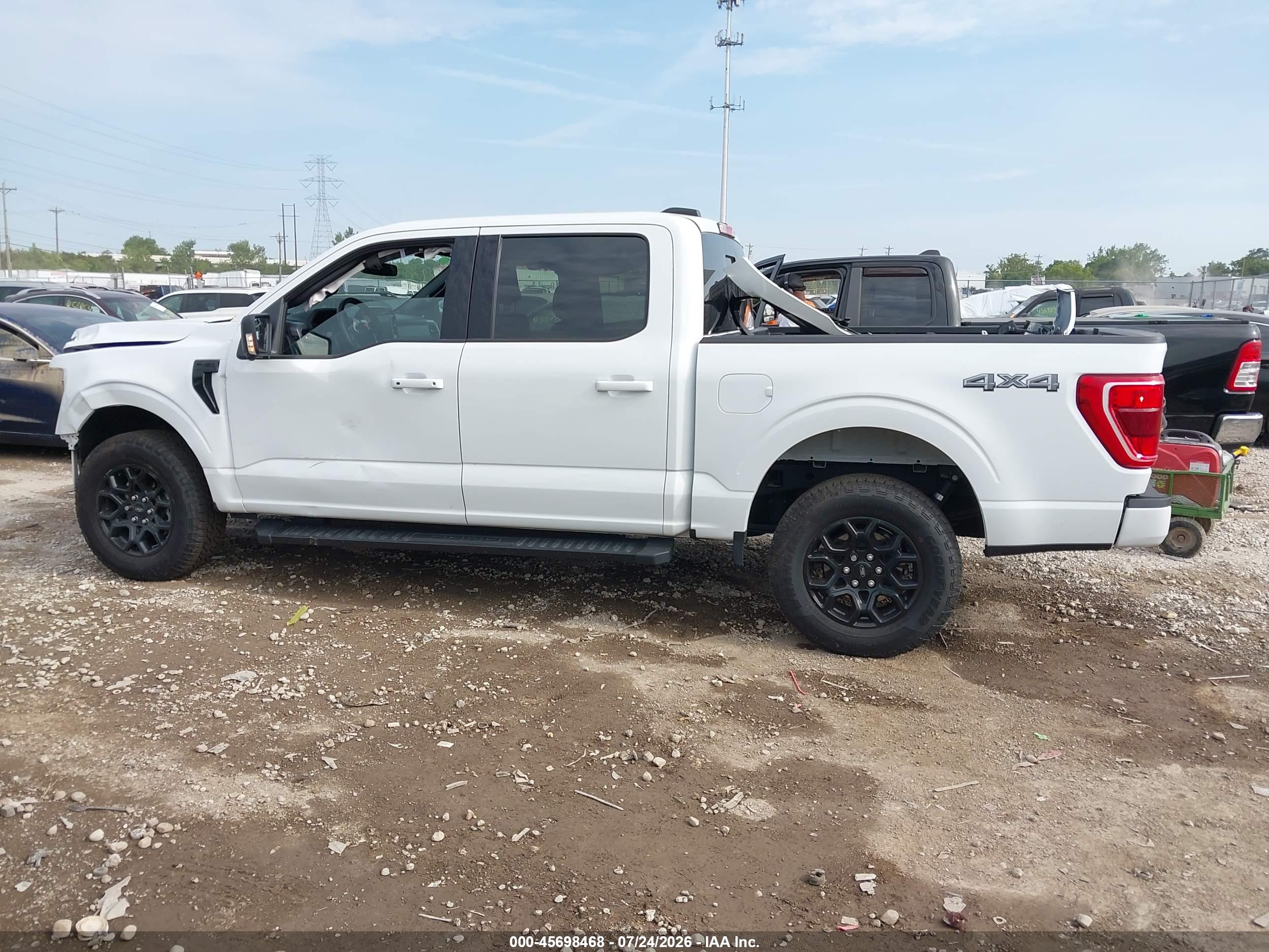 2025 FORD F-150 XLT