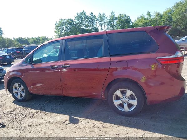 2015 TOYOTA SIENNA L 7 PASSENGER