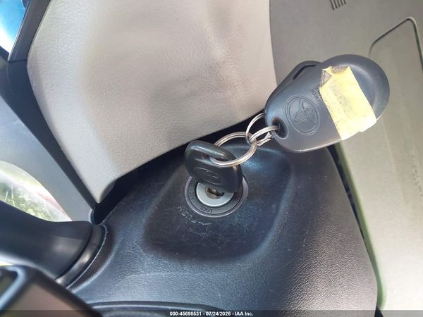 2015 TOYOTA SIENNA L 7 PASSENGER
