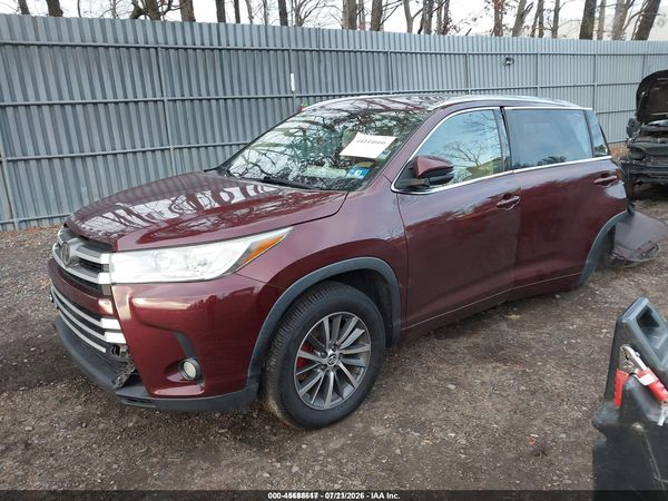 2018 TOYOTA HIGHLANDER XLE