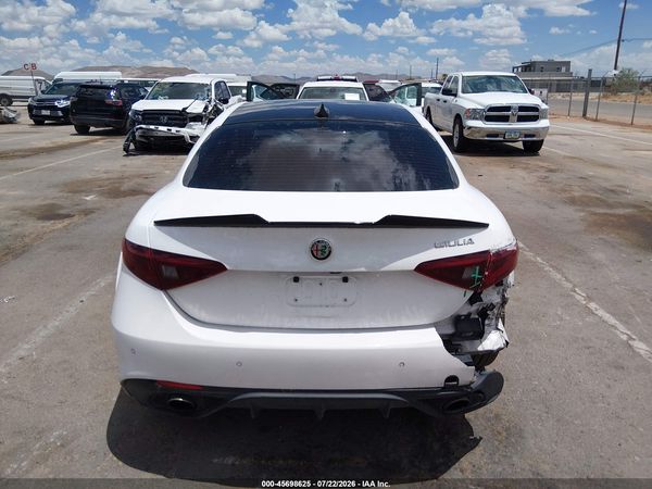 2019 ALFA ROMEO GIULIA TI SPORT RWD