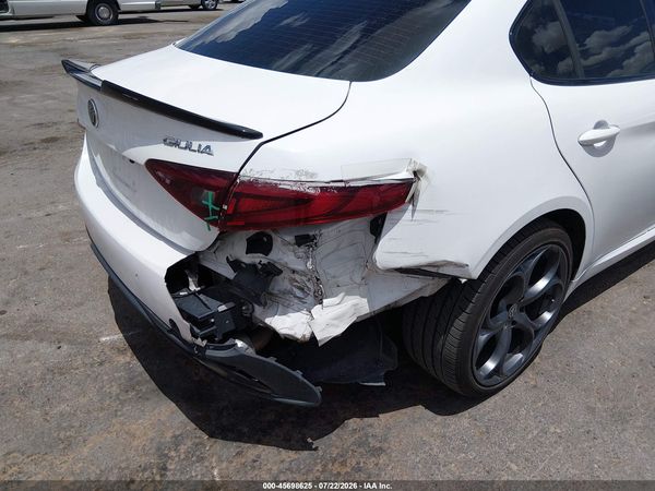 2019 ALFA ROMEO GIULIA TI SPORT RWD