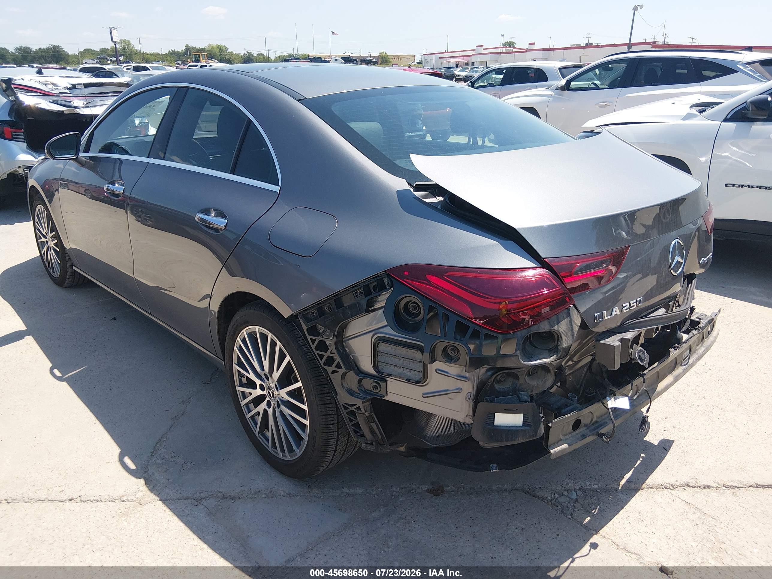2025 MERCEDES-BENZ CLA 250 COUPE 4MATIC