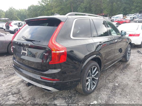 2016 VOLVO XC90 T6 MOMENTUM