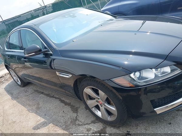 2018 JAGUAR XF 25T