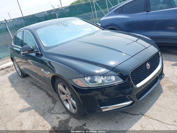 2018 JAGUAR XF 25T