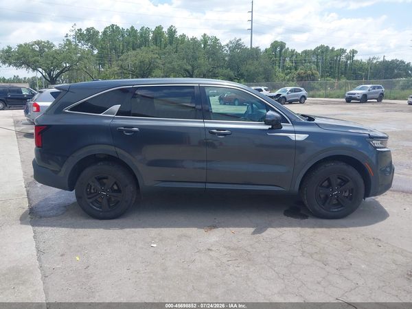2022 KIA SORENTO LX