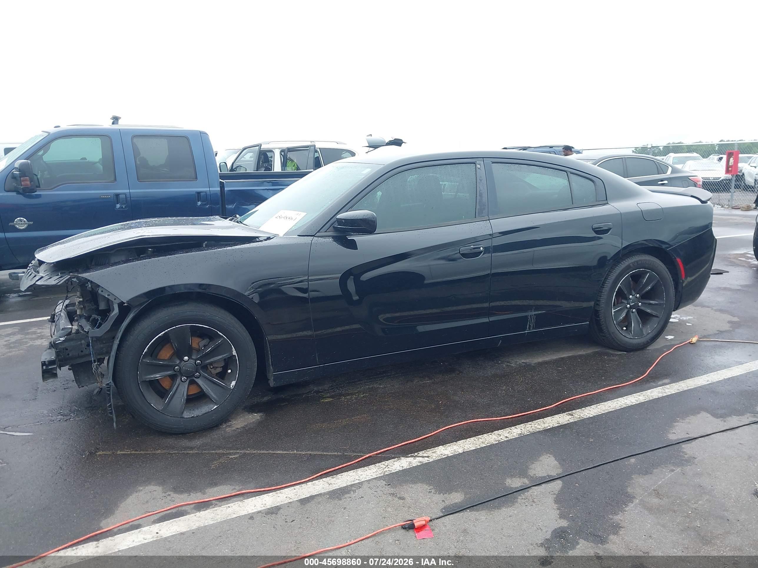 2016 DODGE CHARGER SE