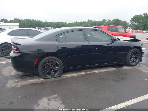 2016 DODGE CHARGER SE