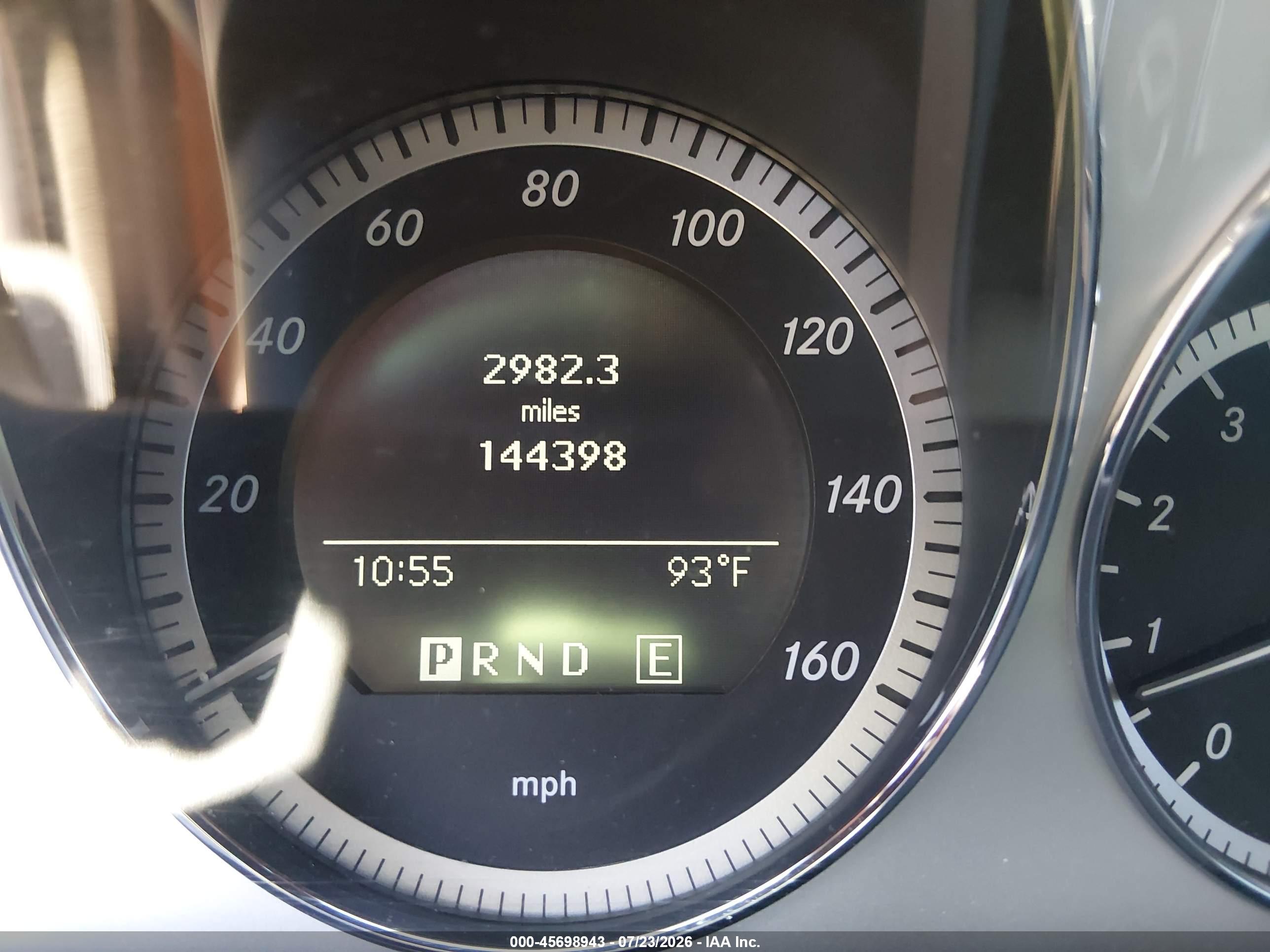 2011 MERCEDES-BENZ C 300 C300