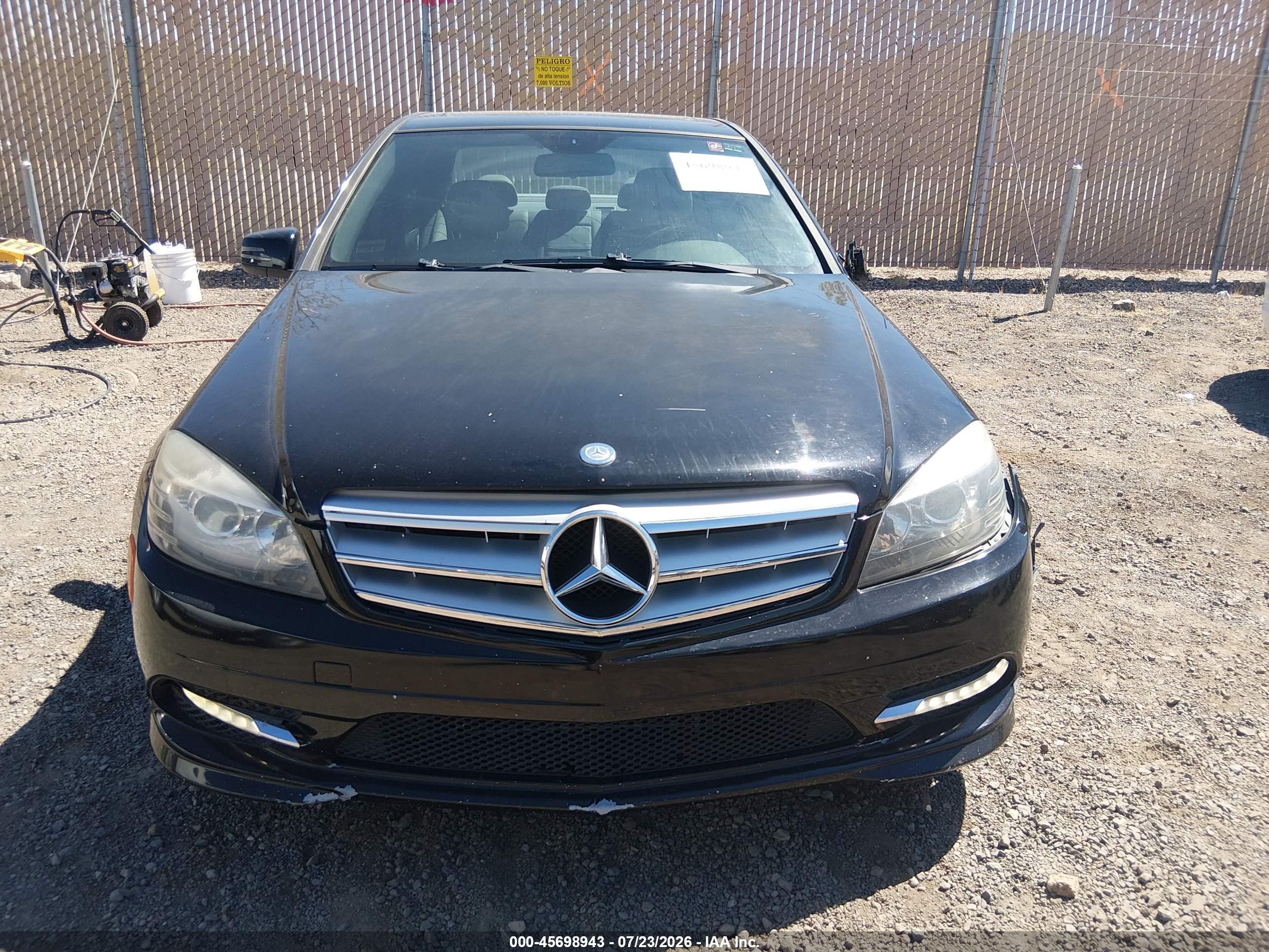 2011 MERCEDES-BENZ C 300 C300