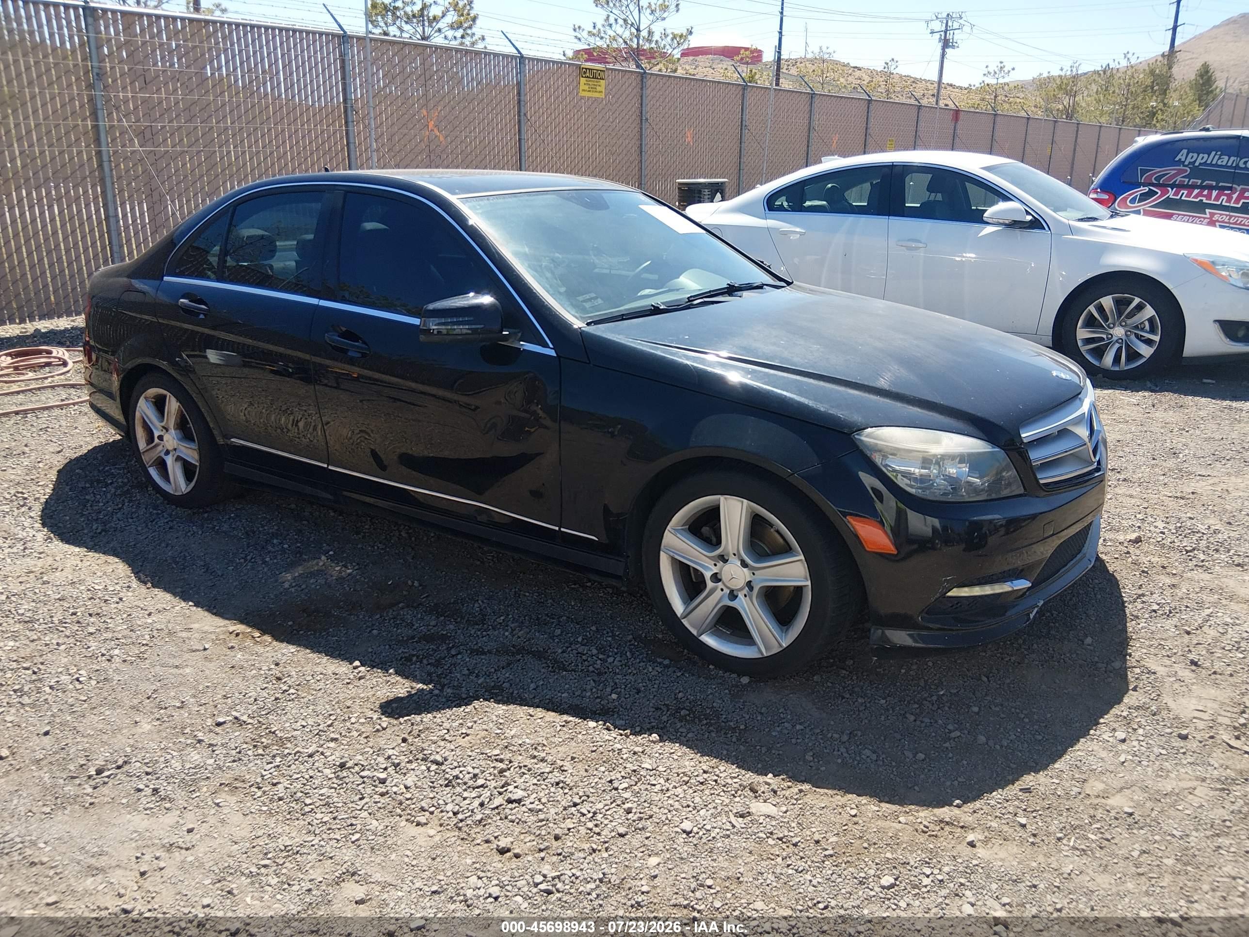 2011 MERCEDES-BENZ C 300 C300