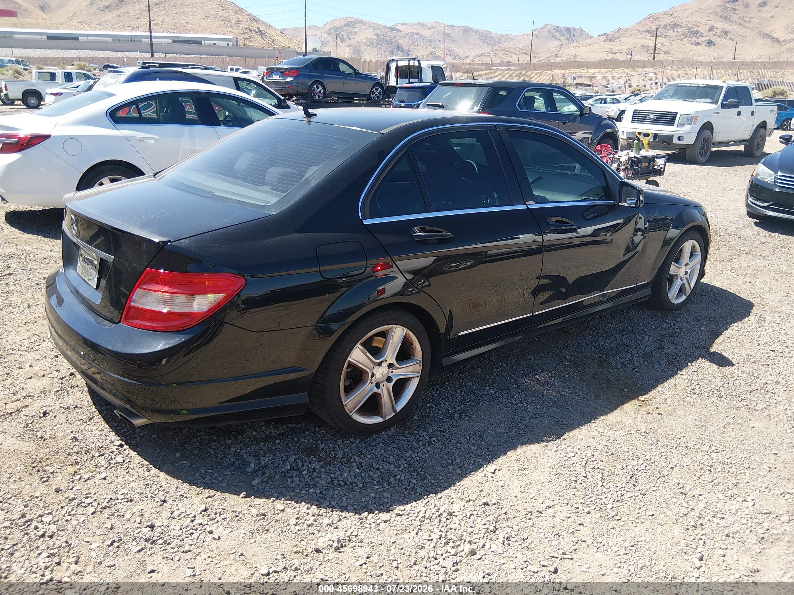 2011 MERCEDES-BENZ C 300 C300