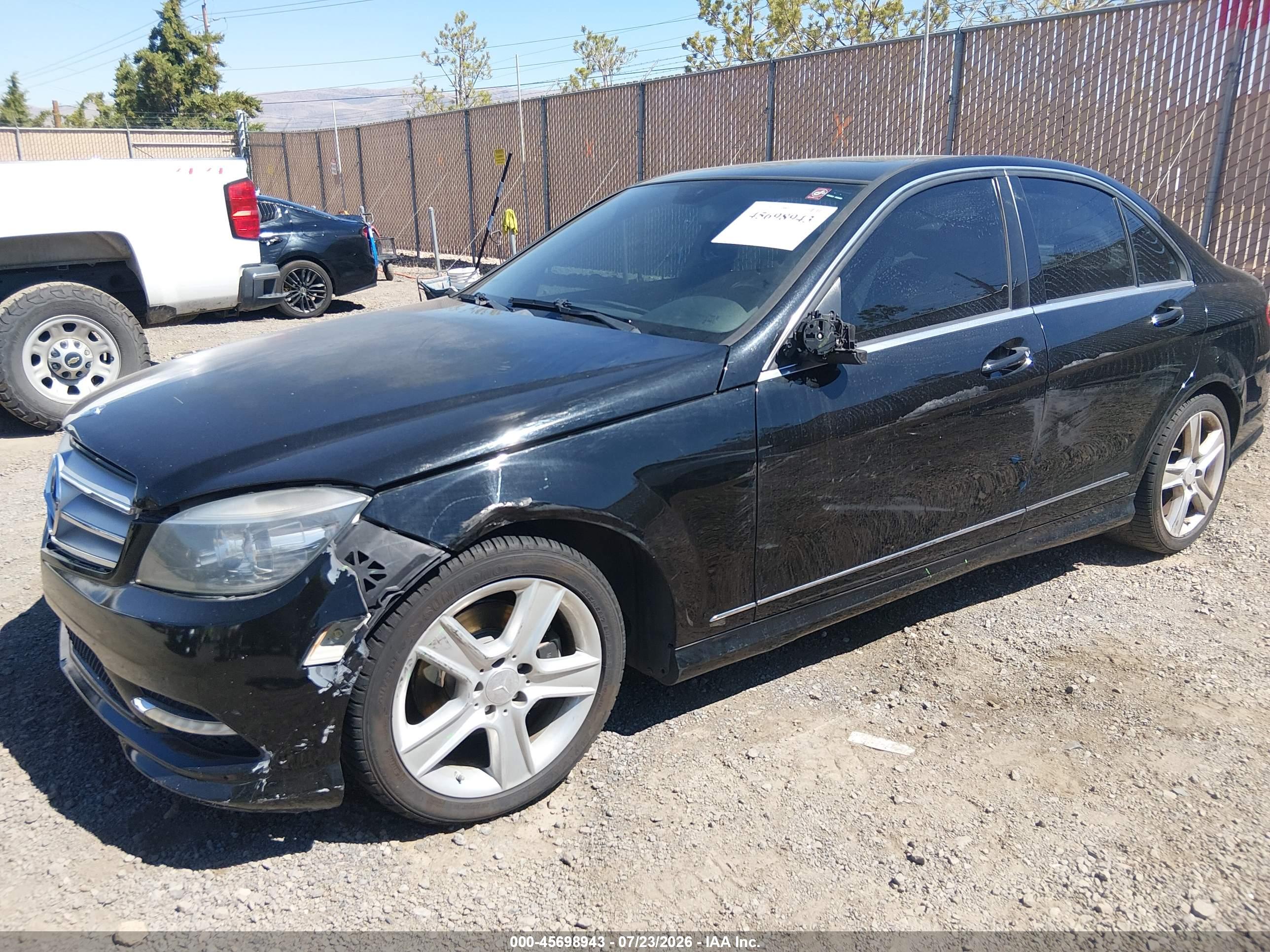 2011 MERCEDES-BENZ C 300 C300