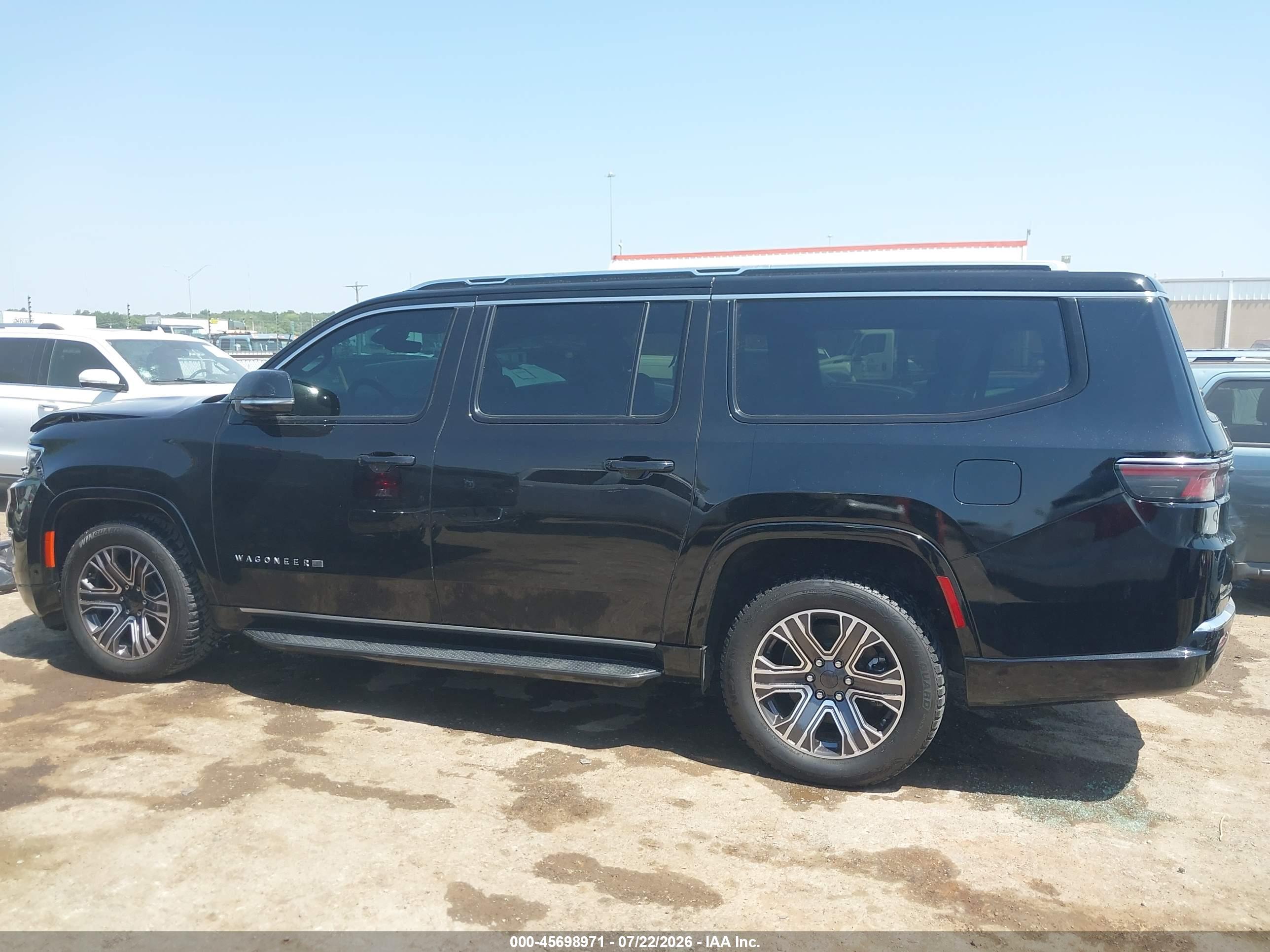 2024 JEEP WAGONEER L SERIES II 4X2