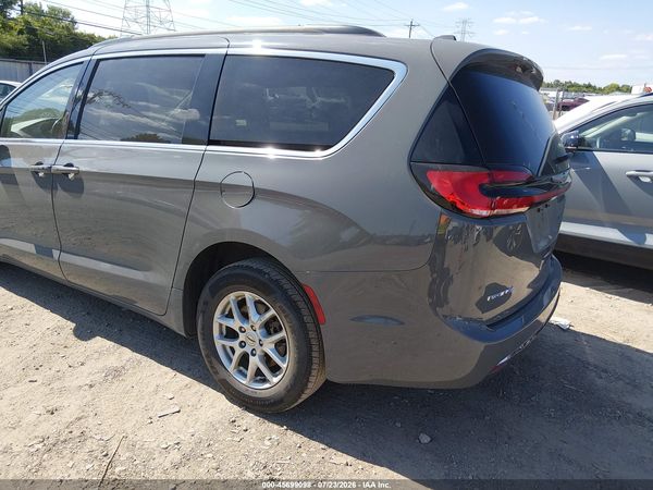 2022 CHRYSLER PACIFICA TOURING L — I3