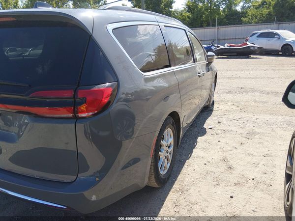 2022 CHRYSLER PACIFICA TOURING L — I4