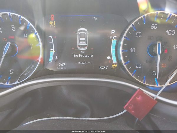 2022 CHRYSLER PACIFICA TOURING L — I7